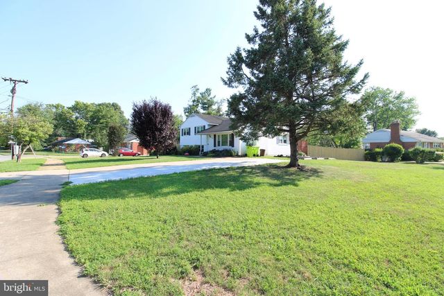 5204 QUEENSBERRY AVE, Springfield, VA 22151
