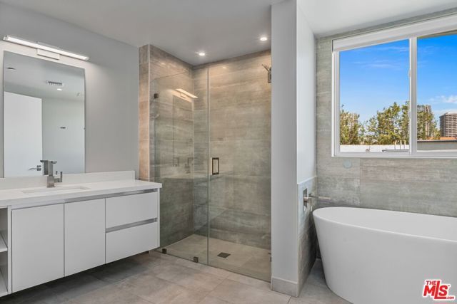 1621 Malcolm Avenue 401, Los Angeles, CA 90024