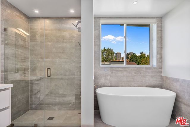 1621 Malcolm Avenue 401, Los Angeles, CA 90024