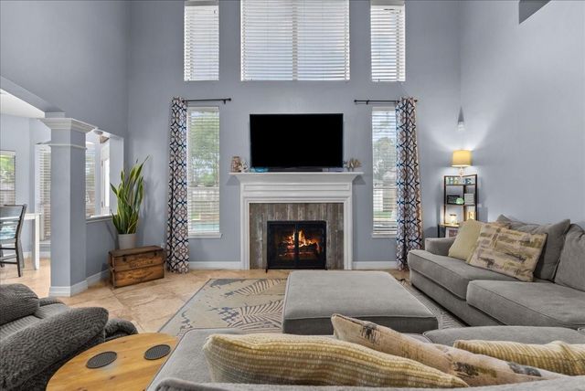 2128 Winding Springs Drive, League City, TX 77573