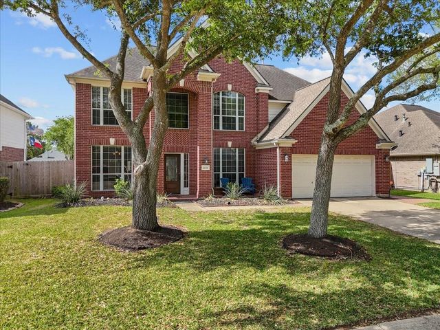 2128 Winding Springs Drive, League City, TX 77573
