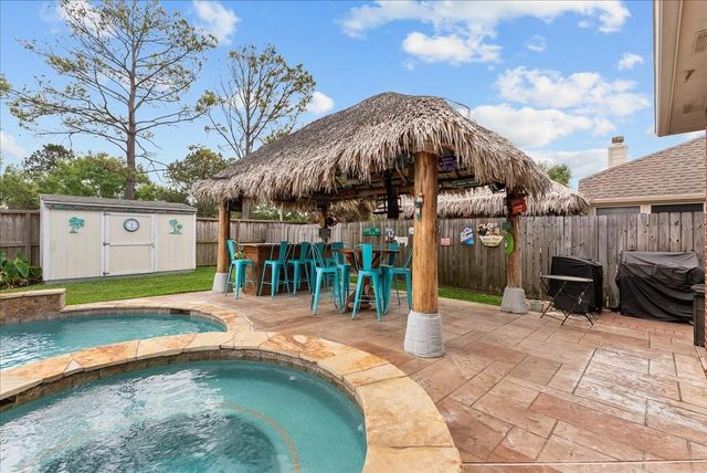 2128 Winding Springs Drive, League City, TX 77573