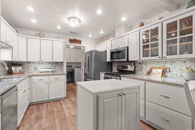 635 Happy Bend Drive, Clinton, AR 72031