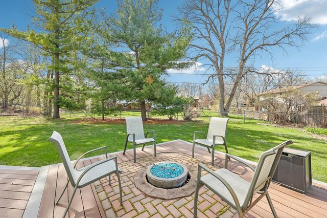2115 Decatur Avenue N, Golden Valley, MN 55427