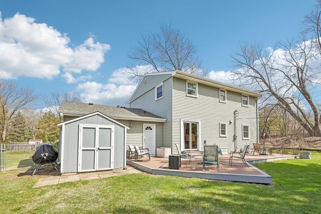 2115 Decatur Avenue N, Golden Valley, MN 55427
