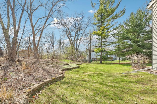 2115 Decatur Avenue N, Golden Valley, MN 55427