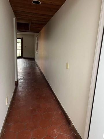 5922 Thomas Street, Hollywood, FL 33021