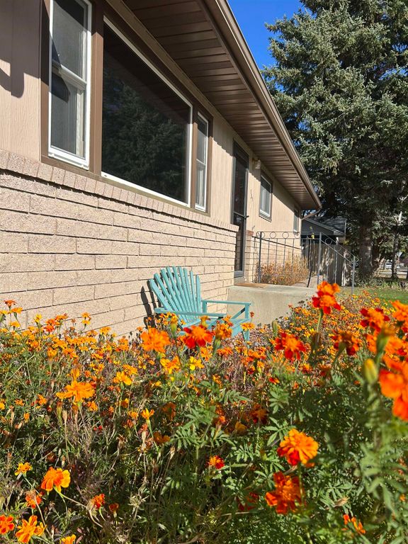 1331 Alpine Ave, Cody, WY 82414 photo 2