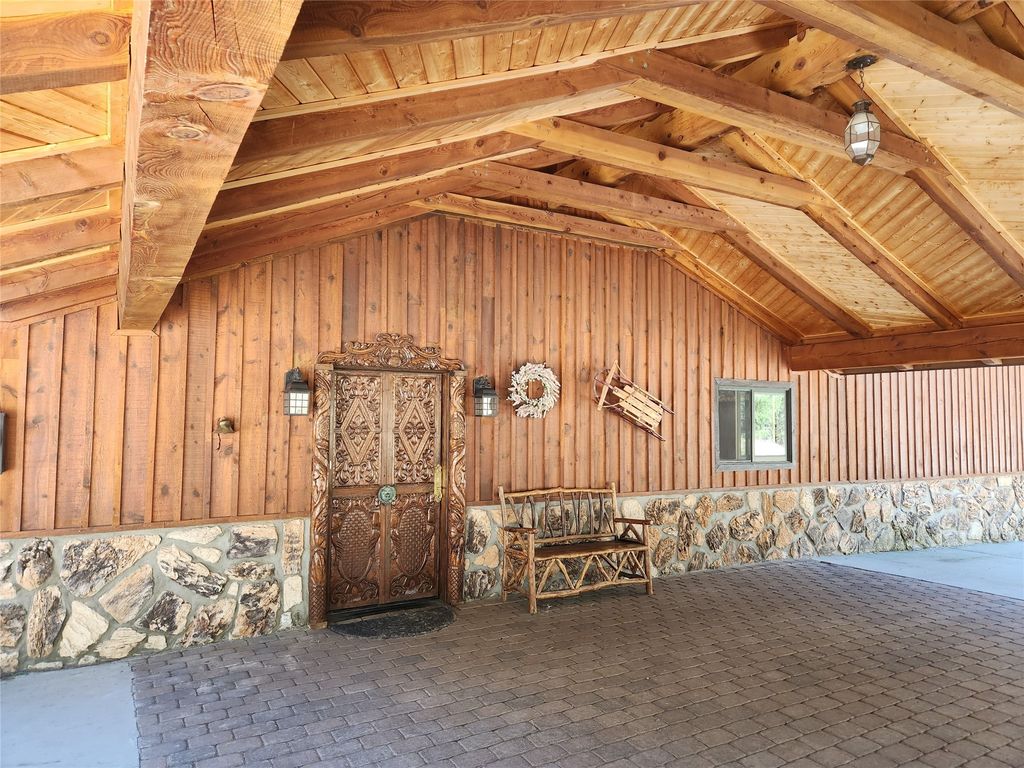 390 Trilobite Trail Jemez Homes and Land, LLC