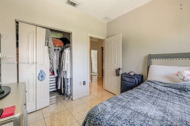 14606 SW 158th Place, Miami, FL 33196