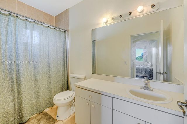 14606 SW 158th Place, Miami, FL 33196