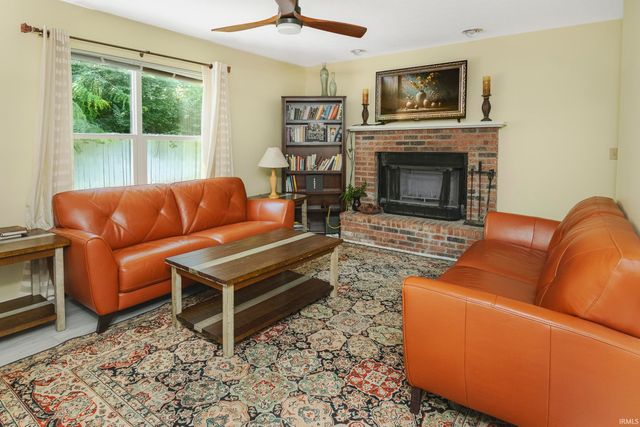 1005 E Erin Court, Bloomington, IN 47401