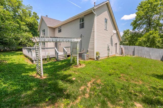 1005 E Erin Court, Bloomington, IN 47401