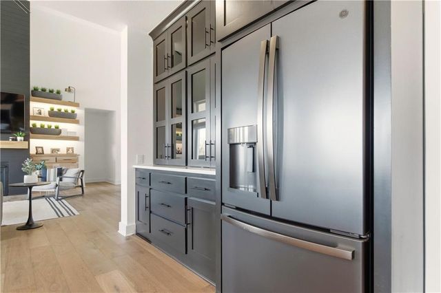 15232 W 171st Terrace, Olathe, KS 66062