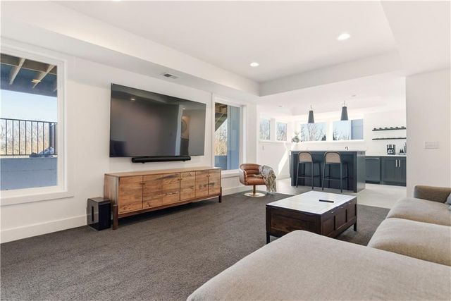 15232 W 171st Terrace, Olathe, KS 66062