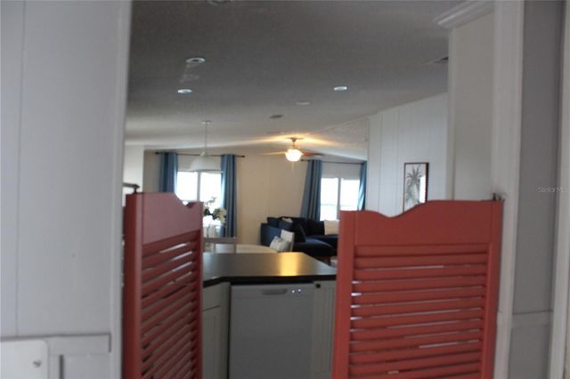 6807 MOUNT PLEASANT ROAD NE 51, St Petersburg, FL 33702