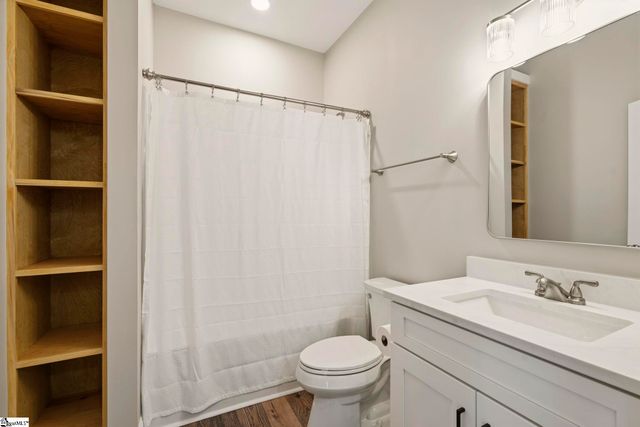 34 3rd Street, Greenville, SC 29611