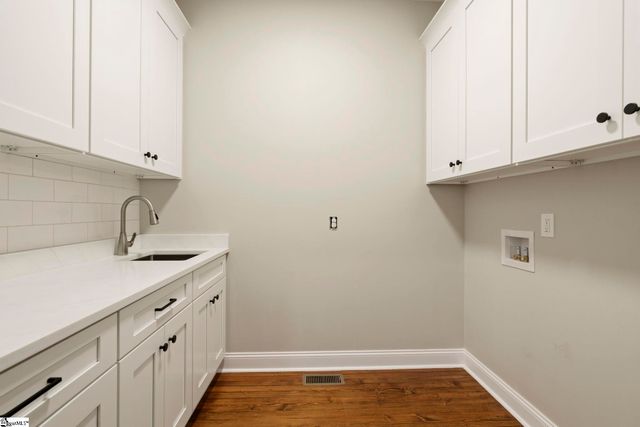 34 3rd Street, Greenville, SC 29611