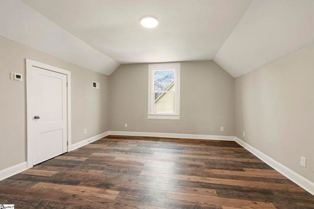 34 3rd Street, Greenville, SC 29611