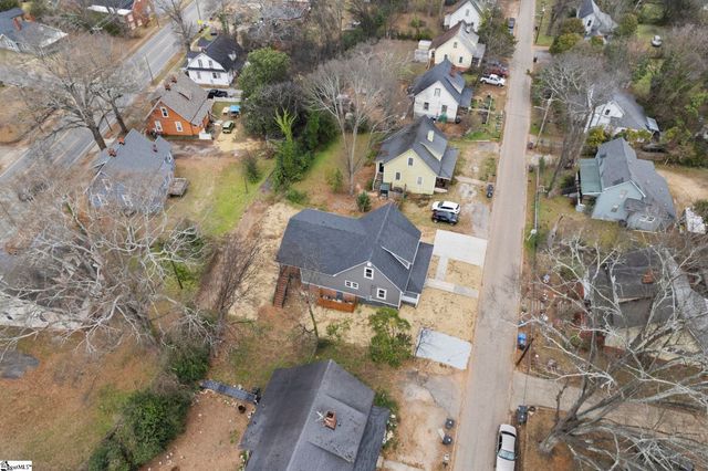 34 3rd Street, Greenville, SC 29611