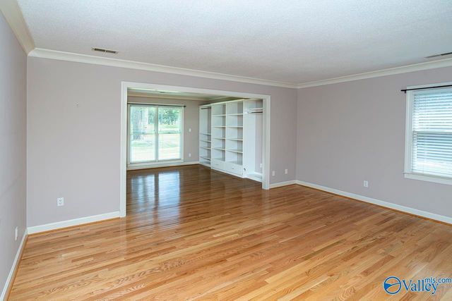 4540 Arrowhead Drive SE, Decatur, AL 35603