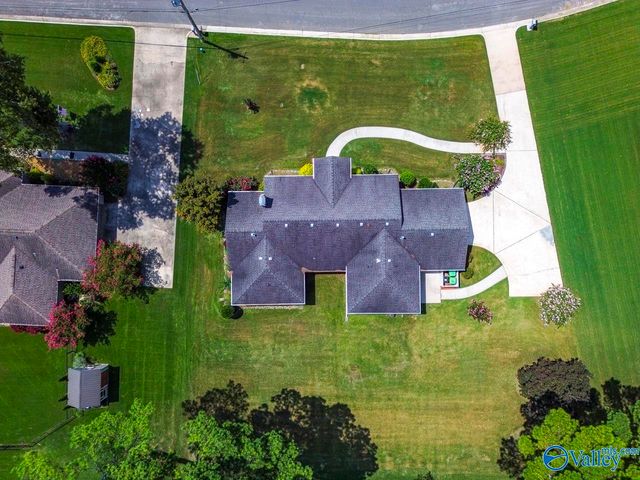 4540 Arrowhead Drive SE, Decatur, AL 35603