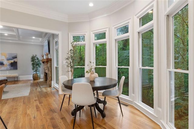 5120 Post Oak Tritt Road NE, Roswell, GA 30075