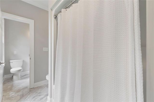 5120 Post Oak Tritt Road NE, Roswell, GA 30075