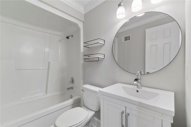 5120 Post Oak Tritt Road NE, Roswell, GA 30075