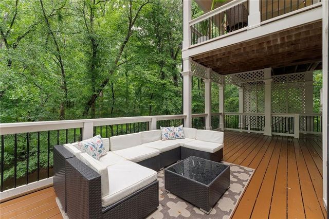 5120 Post Oak Tritt Road NE, Roswell, GA 30075