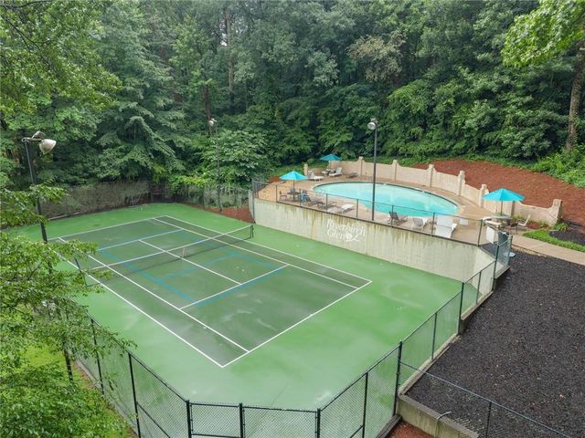 5120 Post Oak Tritt Road NE, Roswell, GA 30075