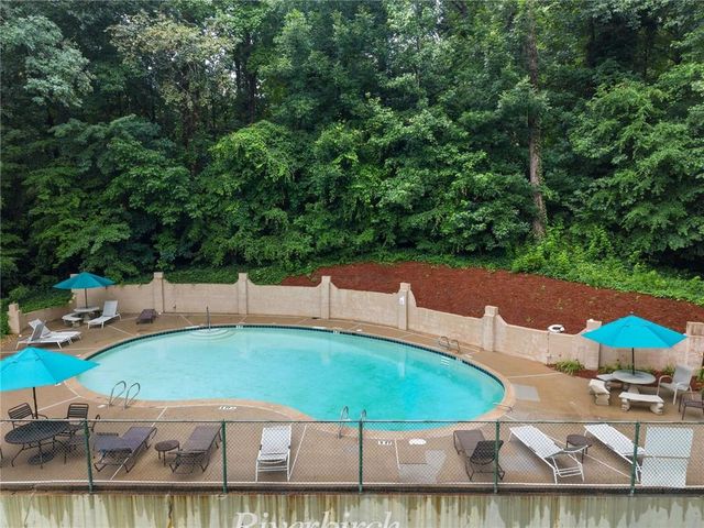 5120 Post Oak Tritt Road NE, Roswell, GA 30075