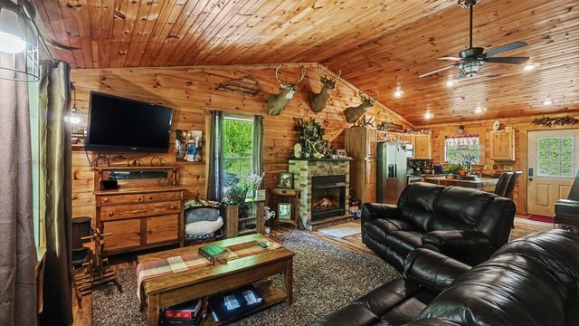 1630 Lower Hatcher Creek Road, Stanton, KY 40380