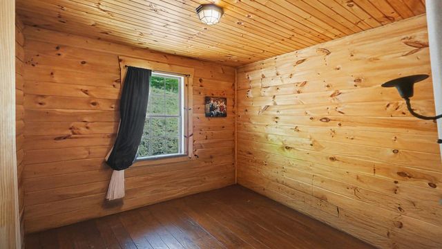 1630 Lower Hatcher Creek Road, Stanton, KY 40380