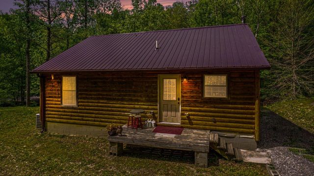1630 Lower Hatcher Creek Road, Stanton, KY 40380