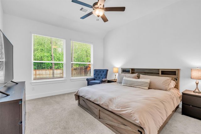 426 Glacier Pass, Montgomery, TX 77316