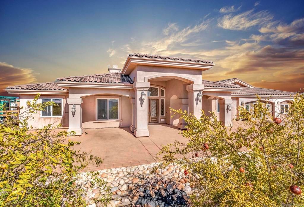 24848 Starlight Mountain Rd, Ramona, CA 92065