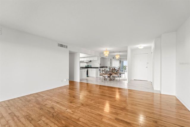 10355 PARADISE BOULEVARD 403, Treasure Island, FL 33706