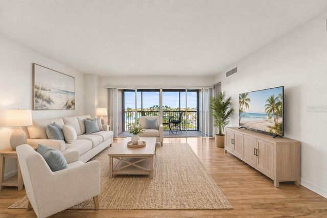 10355 PARADISE BOULEVARD 403, Treasure Island, FL 33706