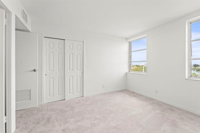 10355 PARADISE BOULEVARD 403, Treasure Island, FL 33706