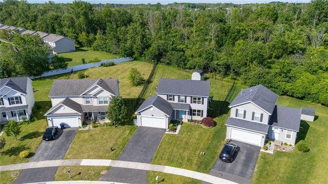 97 Lianne Drive, Greece, NY 14626