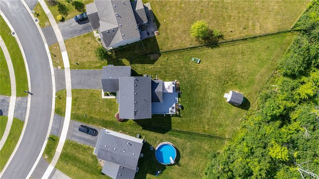 97 Lianne Drive, Greece, NY 14626