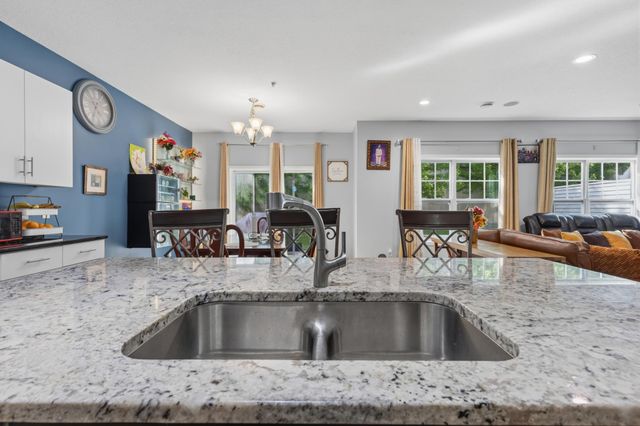 5144 Parker Circle, Robbinsdale, MN 55422