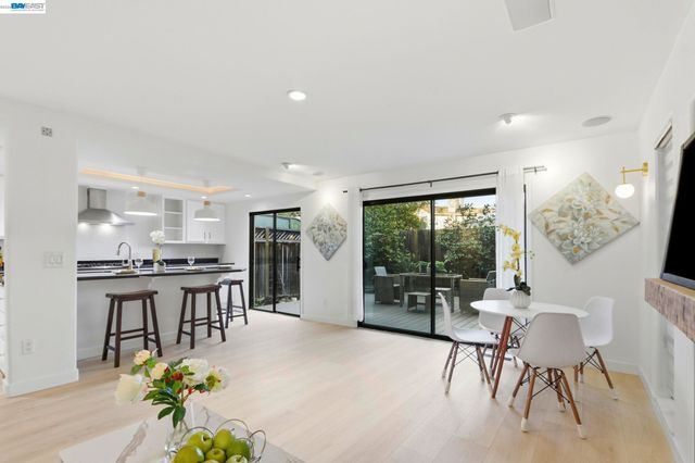 60 Jacklin Pl, Milpitas, CA 95035