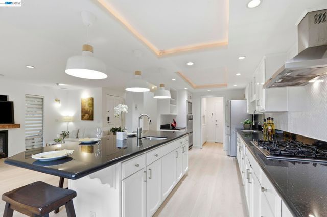 60 Jacklin Pl, Milpitas, CA 95035