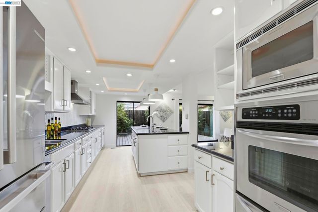 60 Jacklin Pl, Milpitas, CA 95035