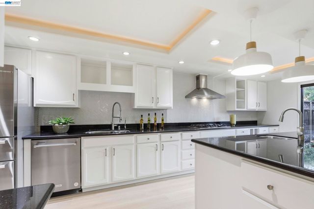 60 Jacklin Pl, Milpitas, CA 95035