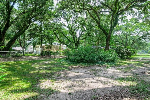 10312 Oak Lane, Grand Bay, AL 36541