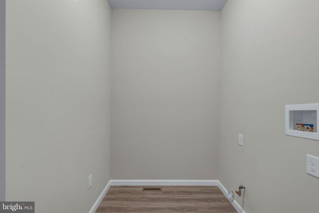 211 STOTESBURY AVE, Newfield, NJ 08344
