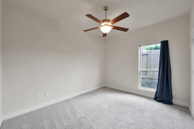 122 Kinnerly Peak Place, Montgomery, TX 77316